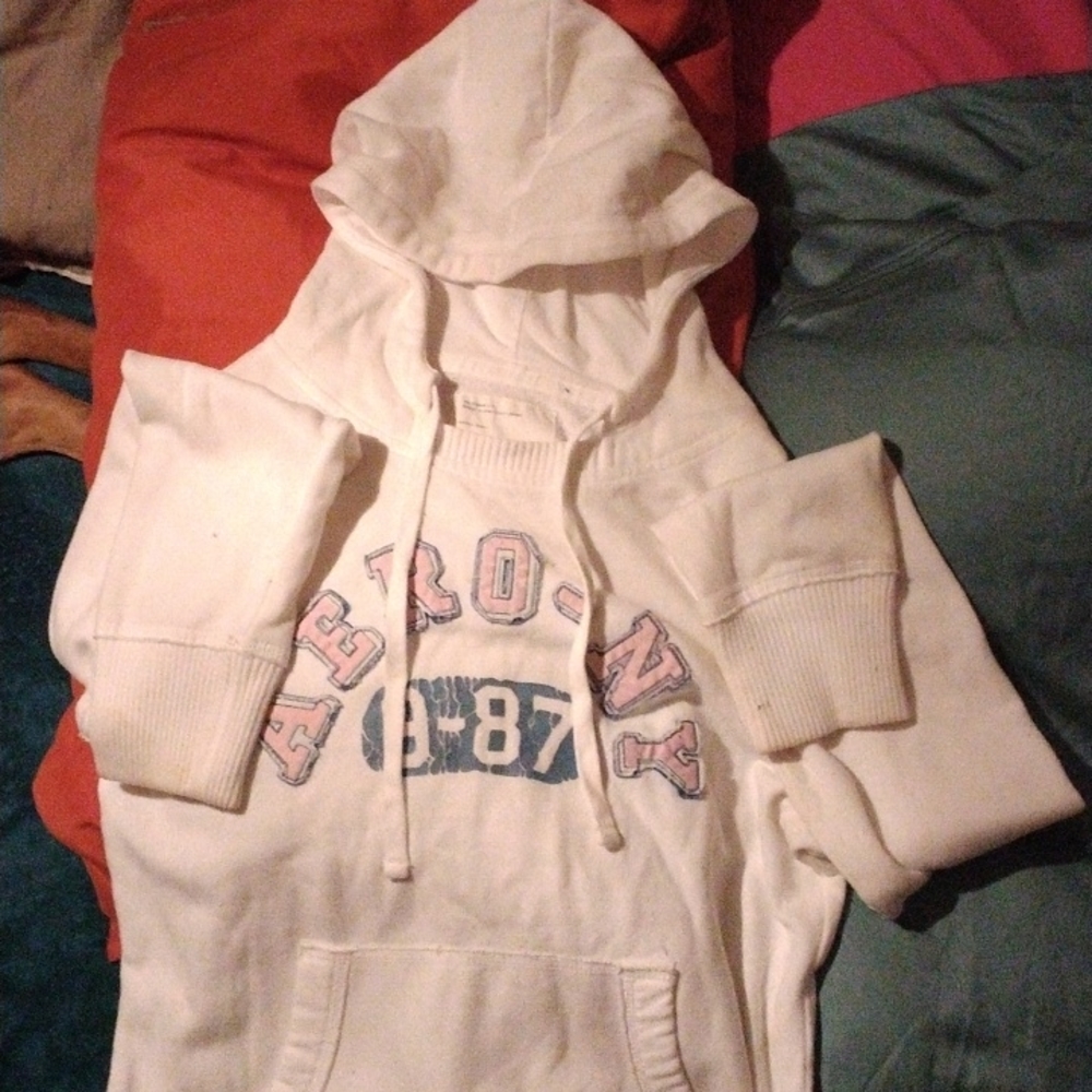 Aeropostale hoodie size lg